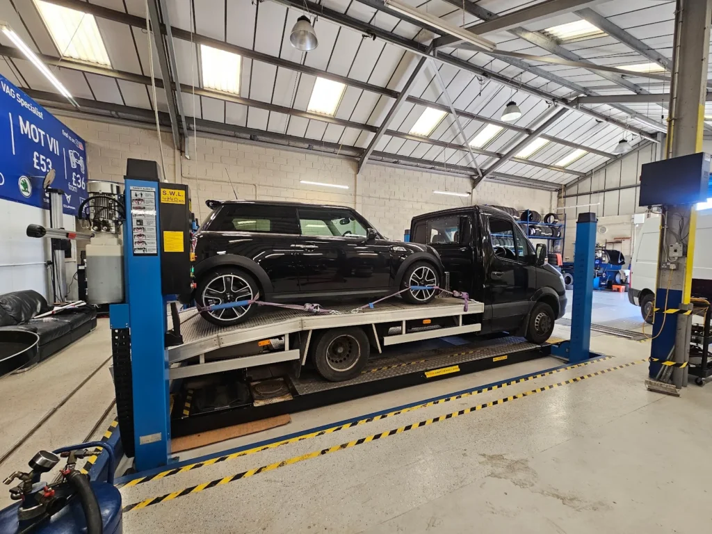 MOT Garage Near Me: Choosing the Best MOT Centre for Your Car